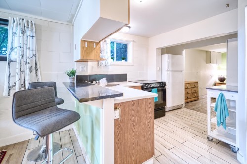 6582 Sunshine Coast Highway, Sechelt, BC 