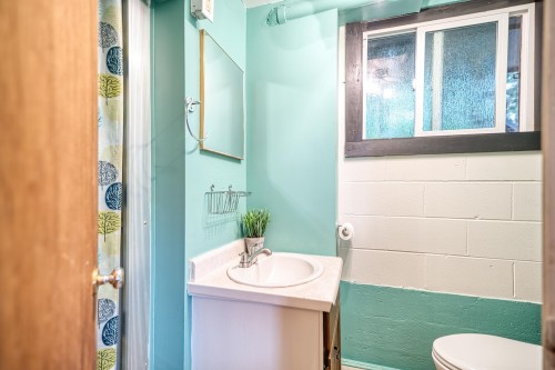 6582 Sunshine Coast Highway, Sechelt, BC 