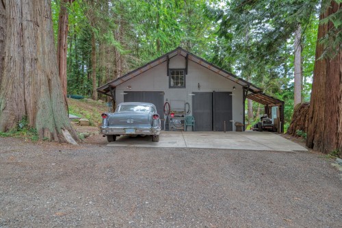 6582 Sunshine Coast Highway, Sechelt, BC 