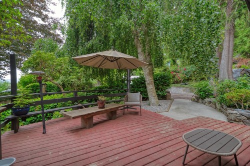 6582 Sunshine Coast Highway, Sechelt, BC 