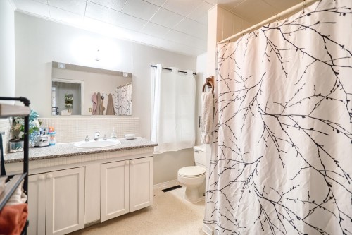 6582 Sunshine Coast Highway, Sechelt, BC 