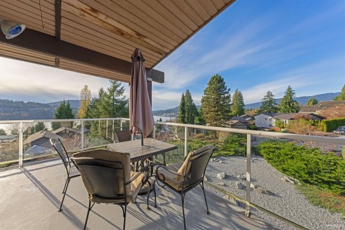 3 Crawford Bay, Port Moody, BC 