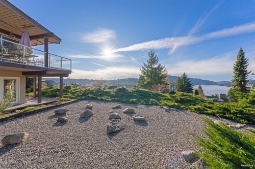 3 Crawford Bay, Port Moody, BC 