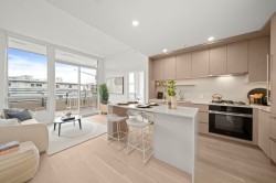 504-5212 Cambie Street  Vancouver, BC V5Z 2Z7