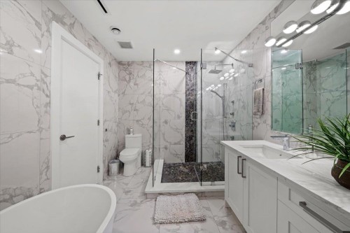 1041 Stewart Avenue, Coquitlam, BC 