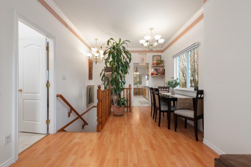 2423 4Th Avenue E, Vancouver, BC 