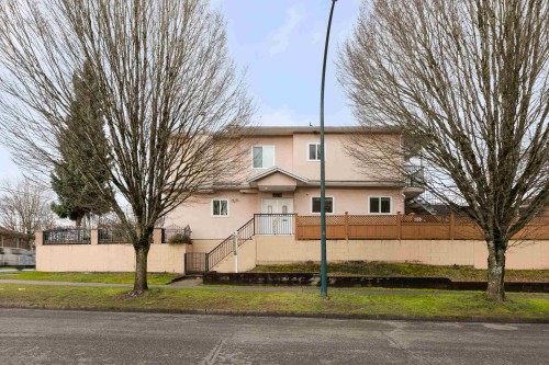 2423 4Th Avenue E, Vancouver, BC 