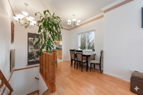 2423 4Th Avenue E, Vancouver, BC 