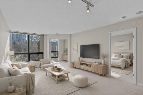 303-3588 Crowley Drive  Vancouver, BC V5R 6H3