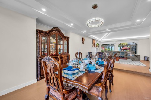2662 Chelsea Place, West Vancouver, BC 