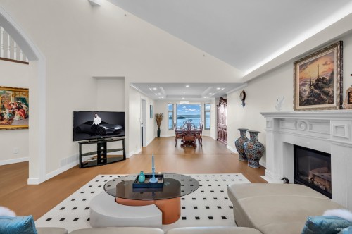 2662 Chelsea Place, West Vancouver, BC 