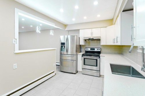 21462 Mayo Place, Maple Ridge, BC 