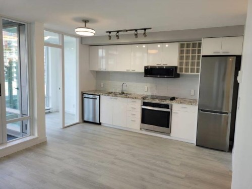 131 Regiment Square, Vancouver, BC 