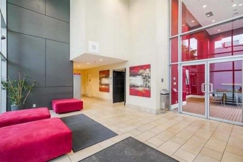 131 Regiment Square, Vancouver, BC 