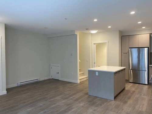 708 Lea Avenue, Coquitlam, BC 