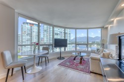 1001-588 Broughton Street  Vancouver, BC V6G 3E3