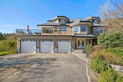 15227 Sheridan Drive  Pitt Meadows, BC V3Y 2T9