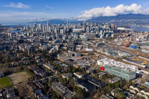 529 6Th Avenue E, Vancouver, BC 