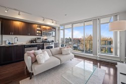 612-4888 Nanaimo Street  Vancouver, BC V5N 0B5