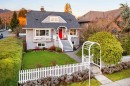 404 15Th Street E, North Vancouver, BC 