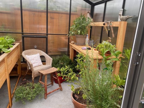 404 15Th Street E, North Vancouver, BC 