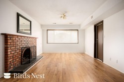 B-448 55th Avenue E Vancouver, BC V5X 1N4