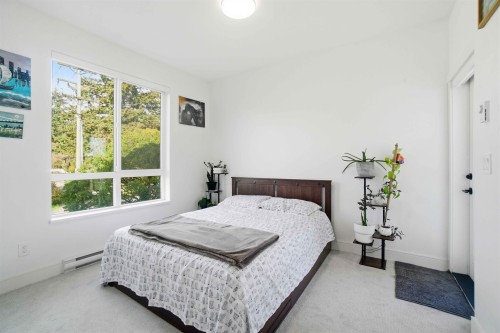 204-1633 Tatlow Avenue, North Vancouver, BC 