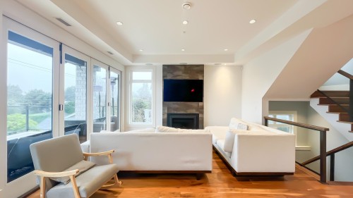 3950 37Th Avenue W, Vancouver, BC 