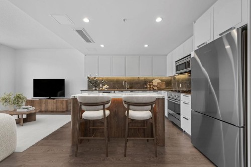 1308-1471 Hunter Street  North Vancouver, BC V7J 1H3