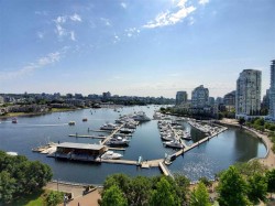 1507-1033 Marinaside Crescent  Vancouver, BC V6Z 3A3