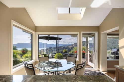5267 Aspen Drive, West Vancouver, BC 