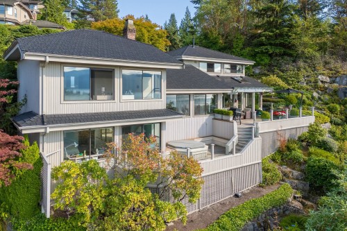 5267 Aspen Drive, West Vancouver, BC 