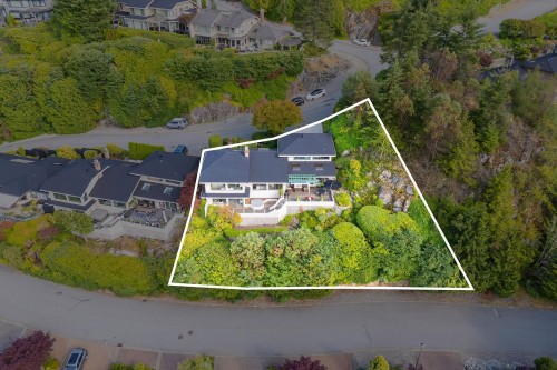 5267 Aspen Drive, West Vancouver, BC 