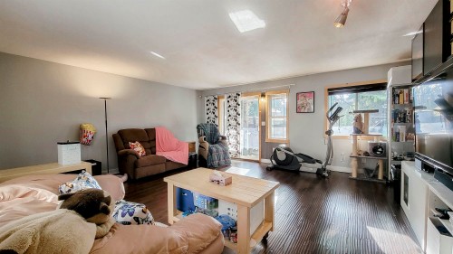 612 Girard Avenue, Coquitlam, BC 