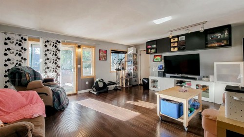 612 Girard Avenue, Coquitlam, BC 