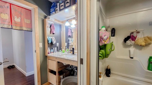 612 Girard Avenue, Coquitlam, BC 