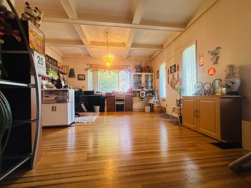 3707 Arbutus Street, Vancouver, BC 