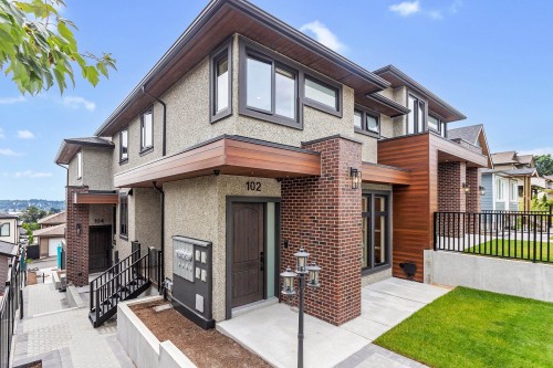 102-1038 Delestre Avenue  Coquitlam, BC V3K 2H2
