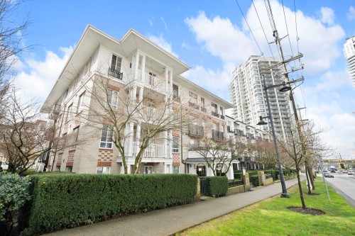 417-608 Como Lake Avenue  Coquitlam, BC V3J 0B2