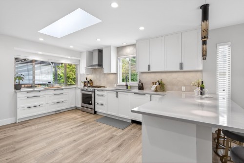 969 Mansfield Crescent, Port Coquitlam, BC 