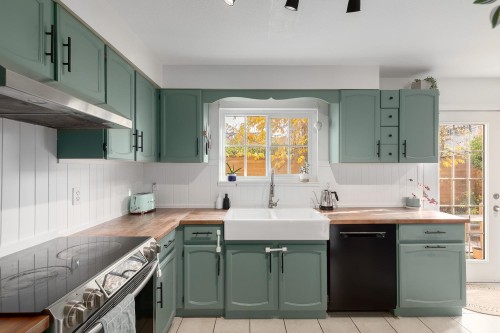 726 Vernon Drive, Vancouver, BC 