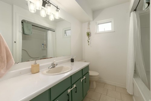 726 Vernon Drive, Vancouver, BC 