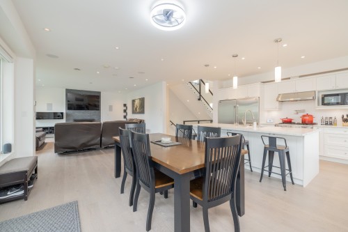 7139 Paulus Crescent, Burnaby, BC 