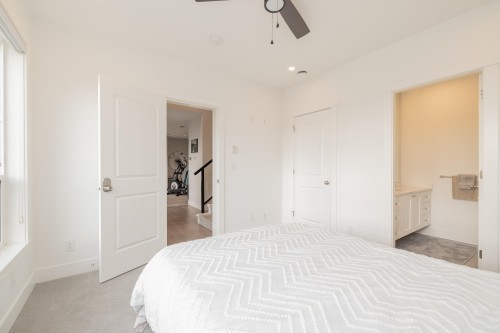 7139 Paulus Crescent, Burnaby, BC 