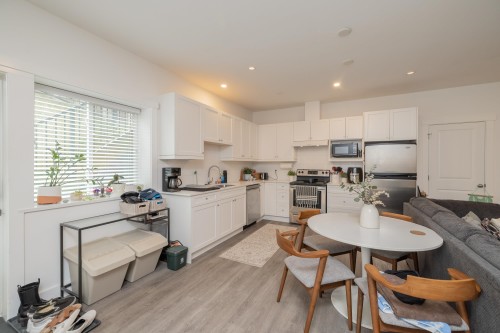 7139 Paulus Crescent, Burnaby, BC 