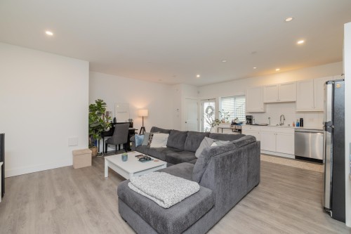 7139 Paulus Crescent, Burnaby, BC 