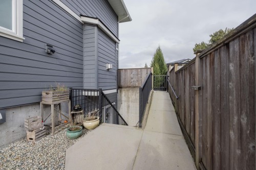 7139 Paulus Crescent, Burnaby, BC 