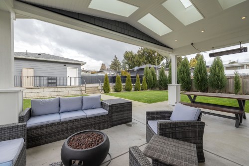 7139 Paulus Crescent, Burnaby, BC 