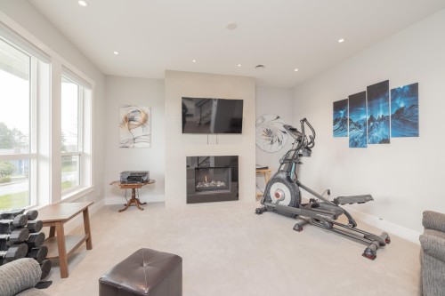7139 Paulus Crescent, Burnaby, BC 