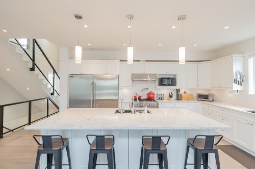 7139 Paulus Crescent, Burnaby, BC 